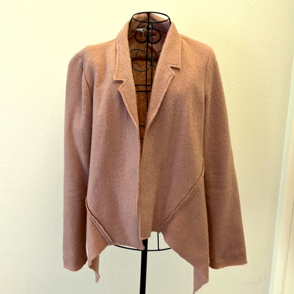 CABI A LIGHT ROSE COLOR